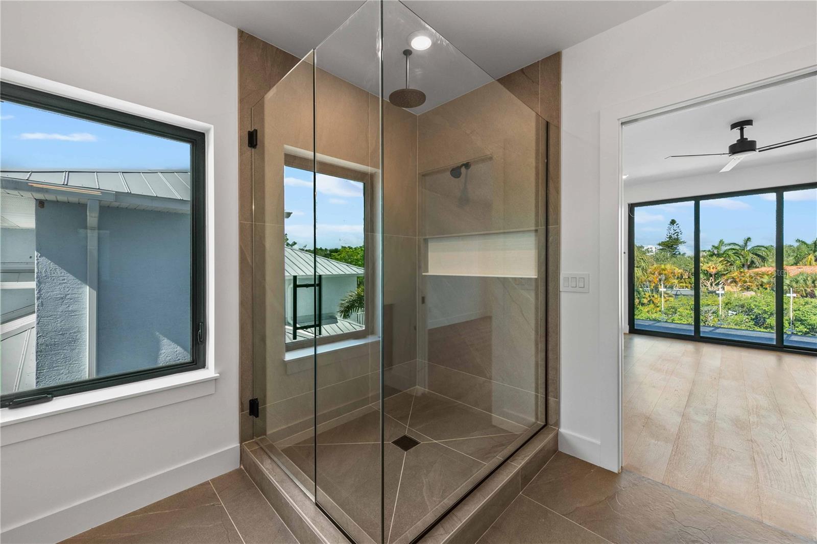 SARASOTA BEACH - Residential