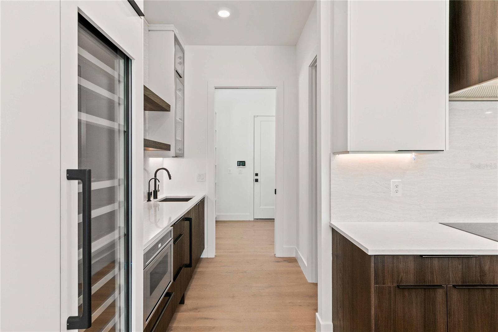 SARASOTA BEACH - Residential