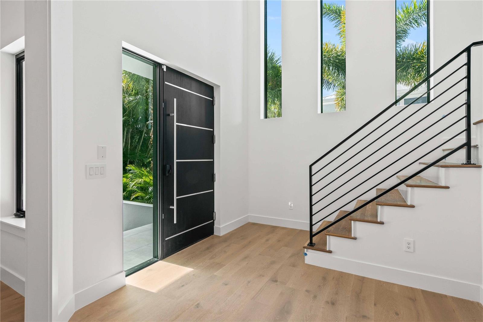 SARASOTA BEACH - Residential