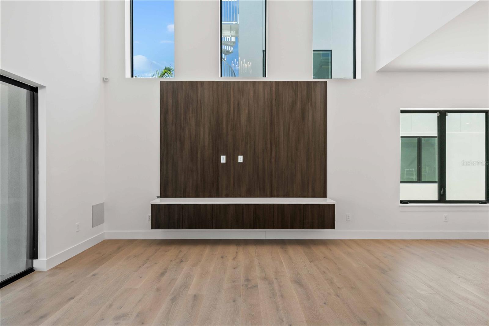 SARASOTA BEACH - Residential