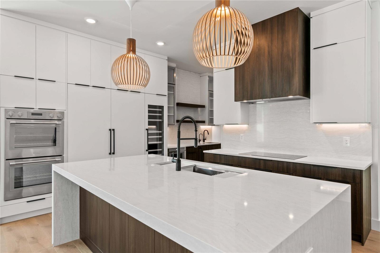 SARASOTA BEACH - Residential