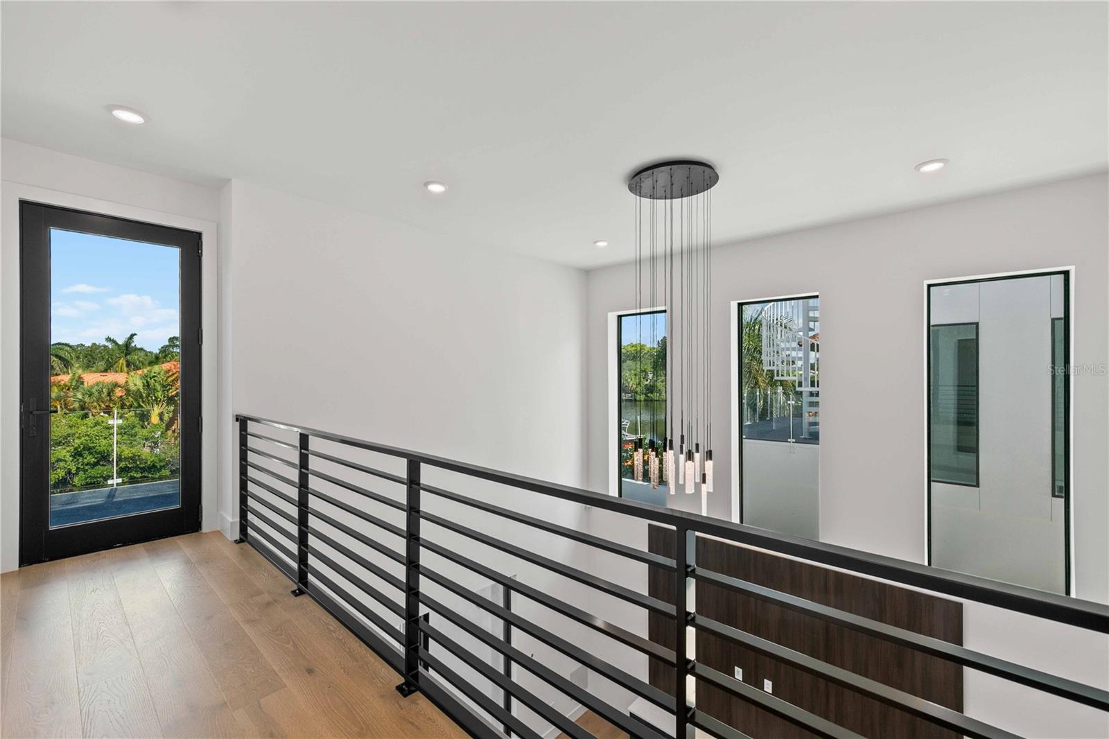 SARASOTA BEACH - Residential