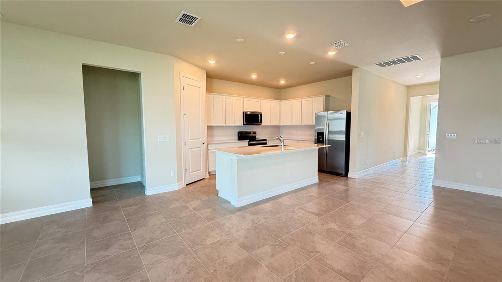 AMELIA GROVES PH 2 - Residential Lease