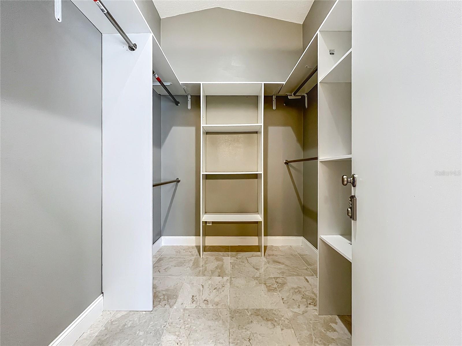 FOREST HEIGHTS UNREC - Residential