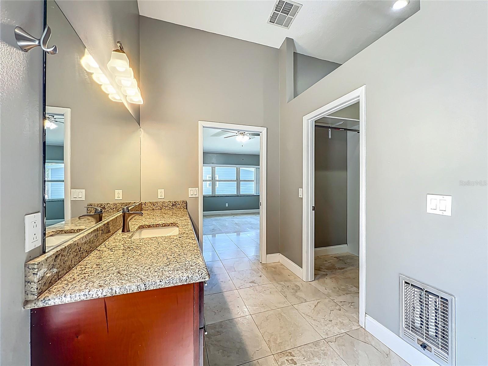 FOREST HEIGHTS UNREC - Residential