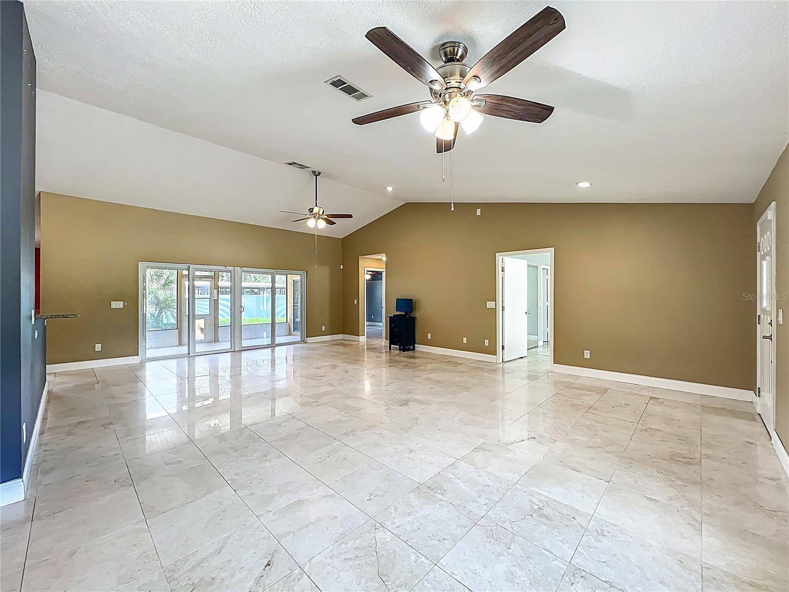 FOREST HEIGHTS UNREC - Residential