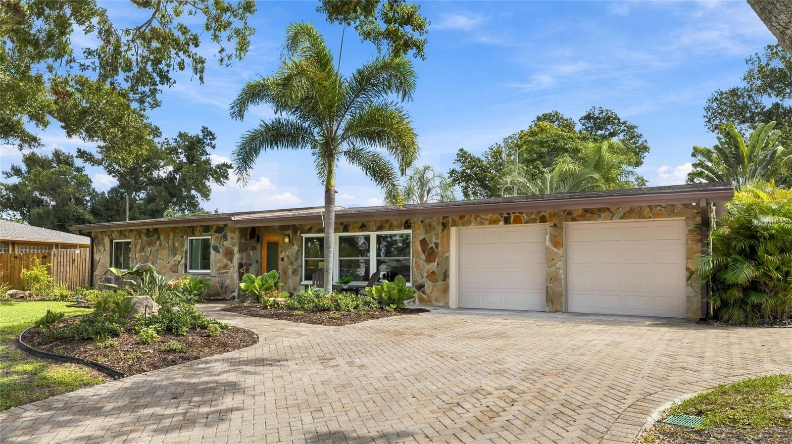 2630 SUNNYBROOK DRIVE