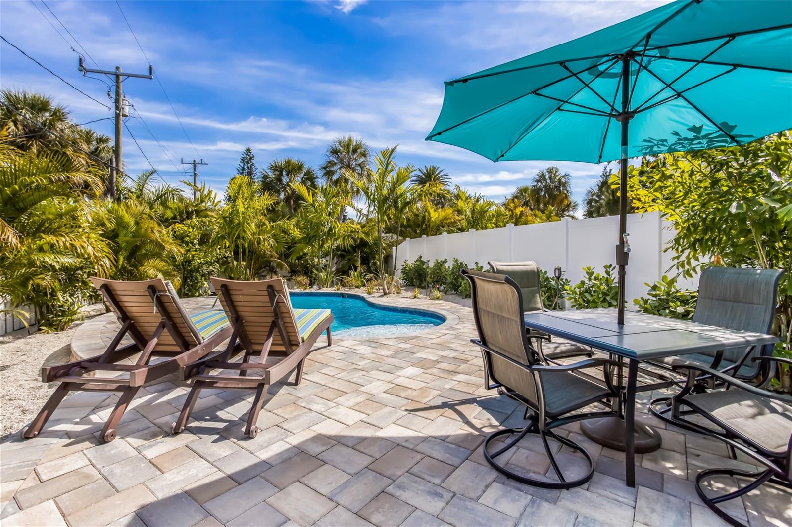ISLAND PALMS CONDO - Residential