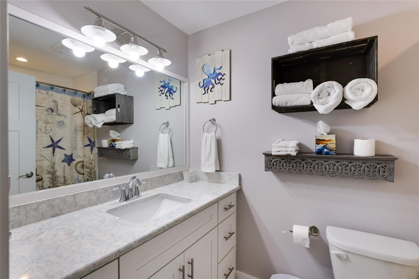 ISLAND PALMS CONDO - Residential