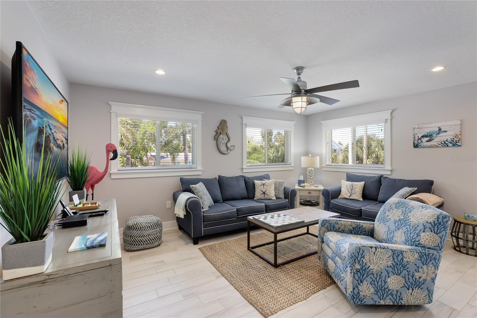 ISLAND PALMS CONDO - Residential