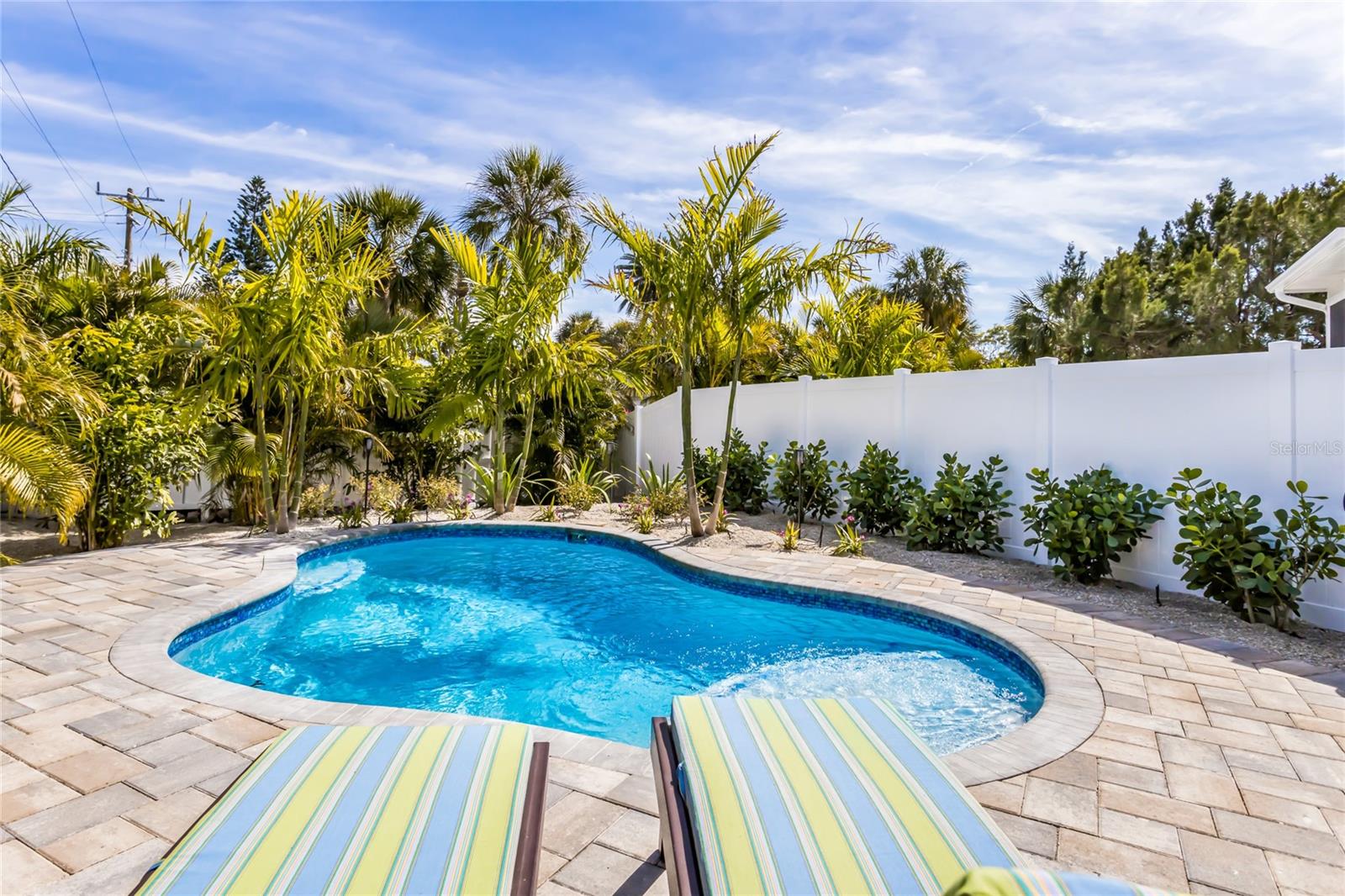 ISLAND PALMS CONDO - Residential