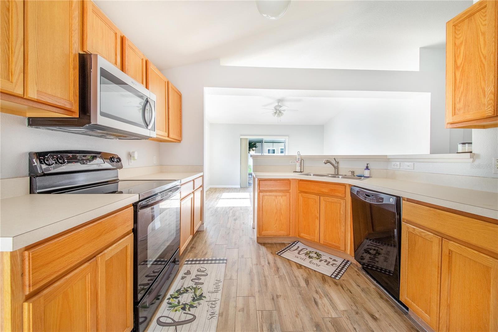 STONEWOOD CROSSINGS PH 01 - Residential