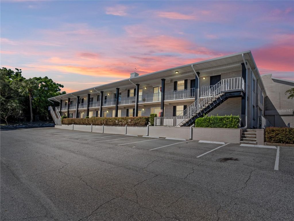 Photo of 1250 S Denning Drive #213, Winter Park, FL 32789 (MLS # O6344353)