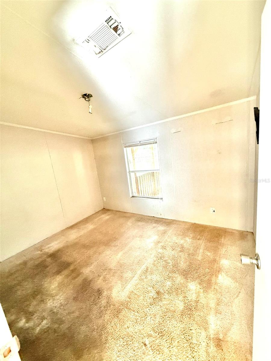 LAKE TROPICANA RANCHETTES - Residential