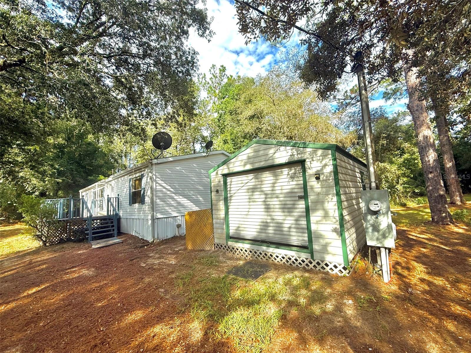 LAKE TROPICANA RANCHETTES - Residential