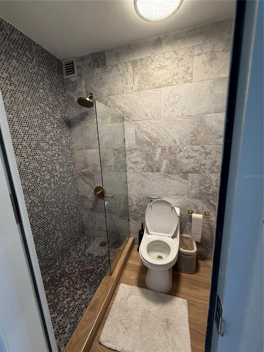 PLAZA DEL MAR - Residential