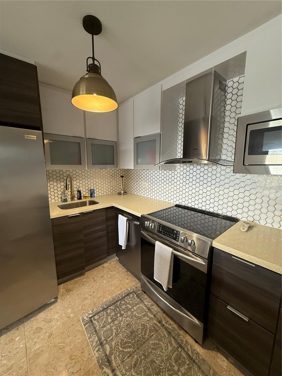 PLAZA DEL MAR - Residential