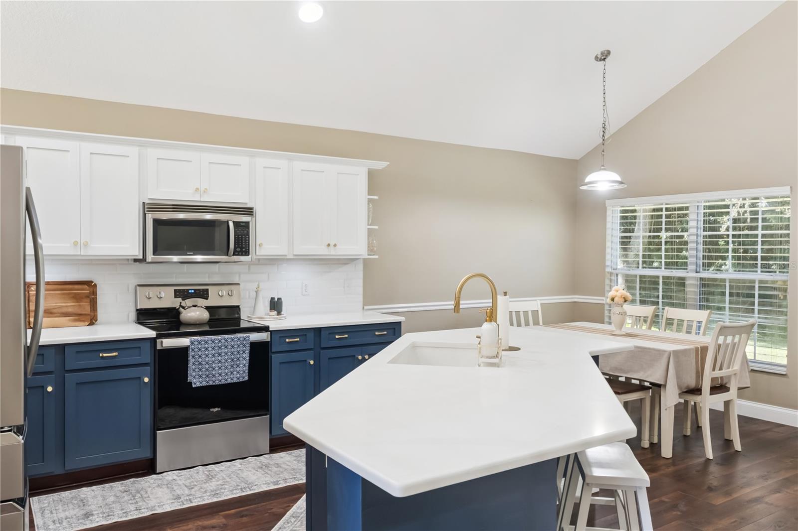 NORTHSHORE/LK HART PRCL 07-PH 02 - Residential