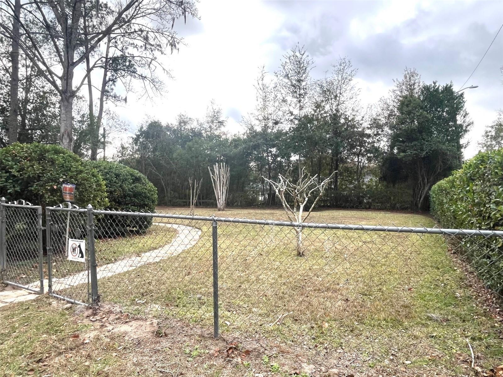 NORTHWOOD - Residential Lease