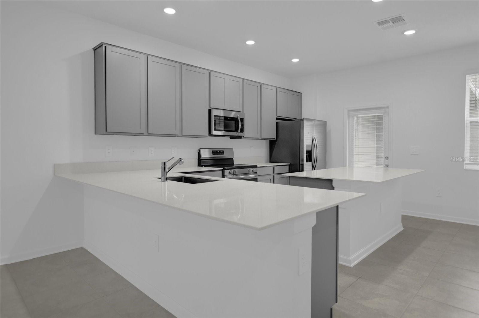 WELLNESS RIDGE PHASE 1-A - Residential Lease