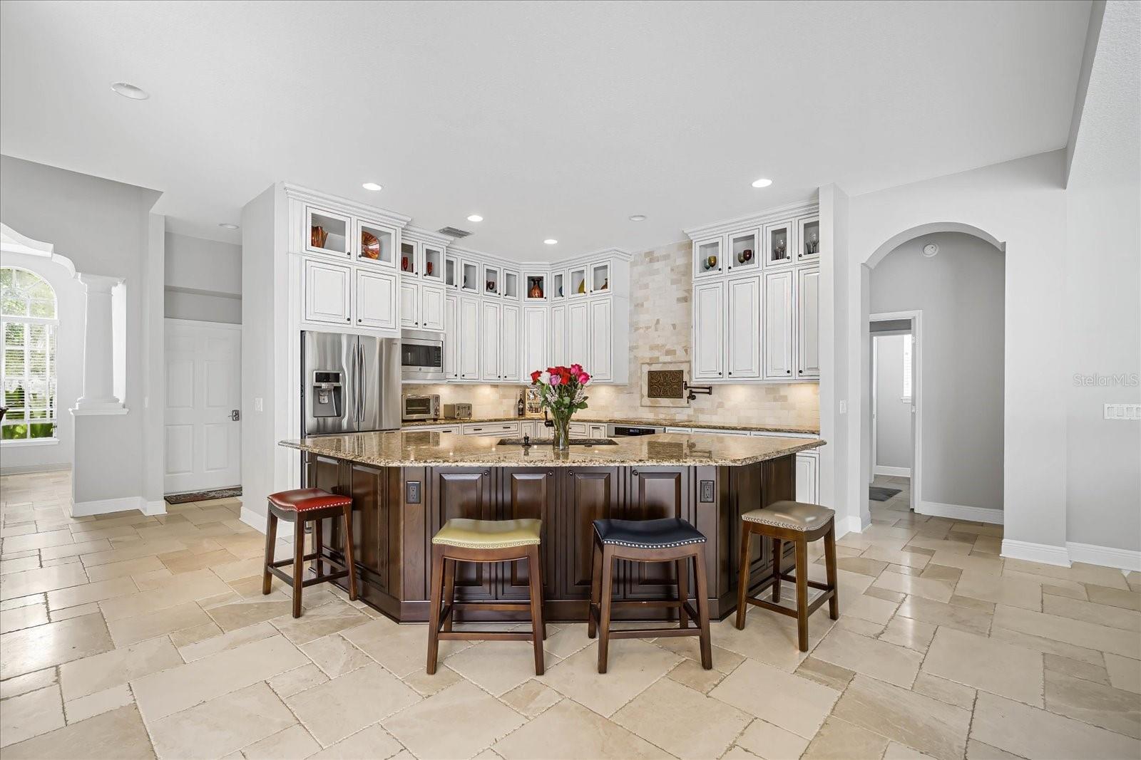 SHADOW RUN UNIT 2 - Residential