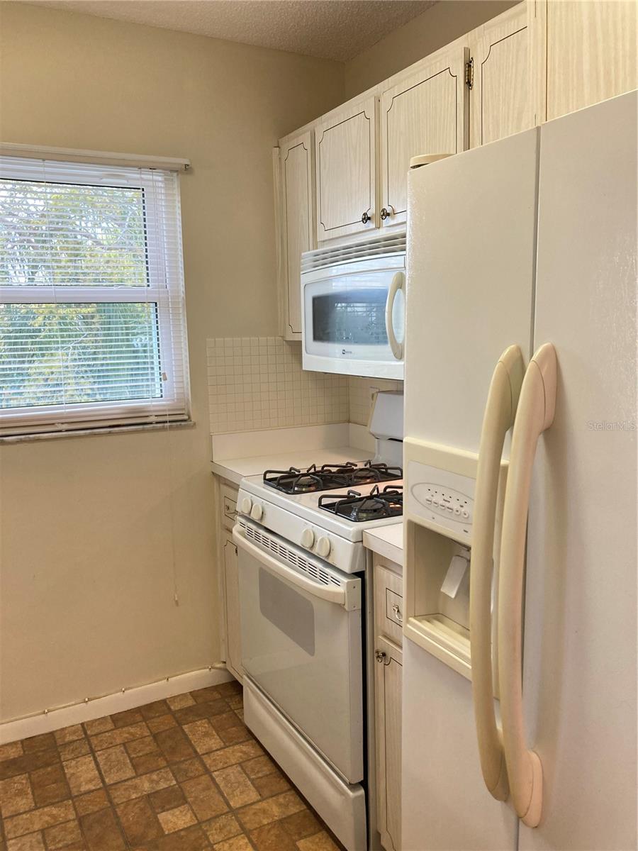 FIVE TOWNS OF ST PETE - Residential