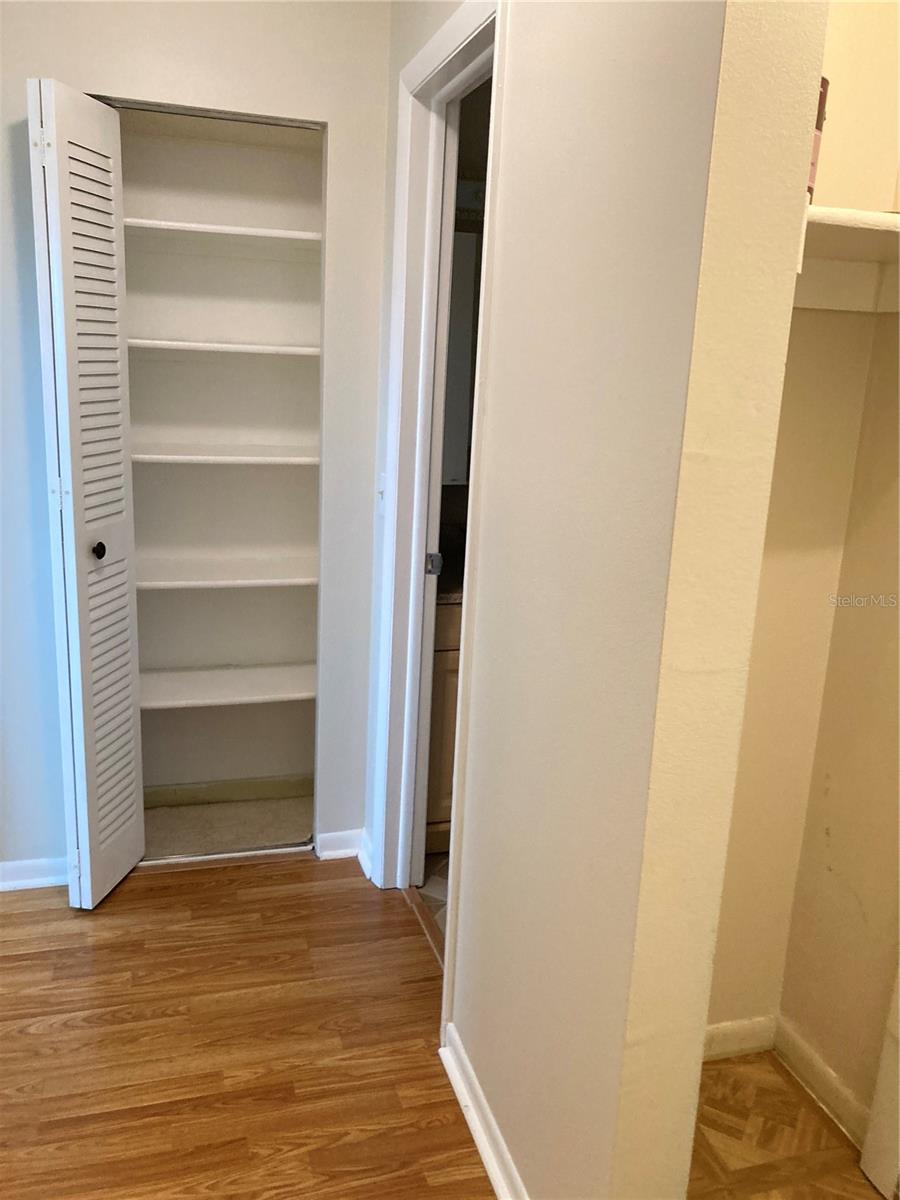 FIVE TOWNS OF ST PETE - Residential