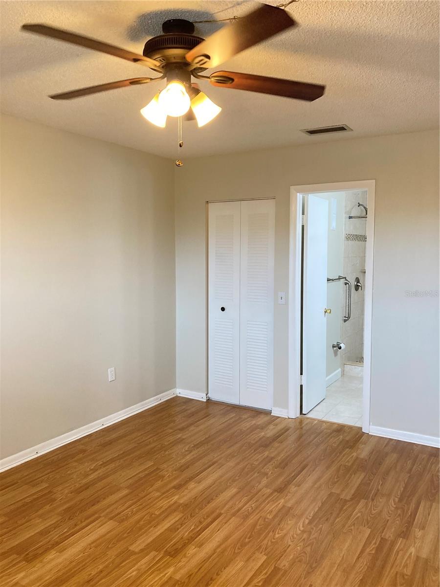 FIVE TOWNS OF ST PETE - Residential