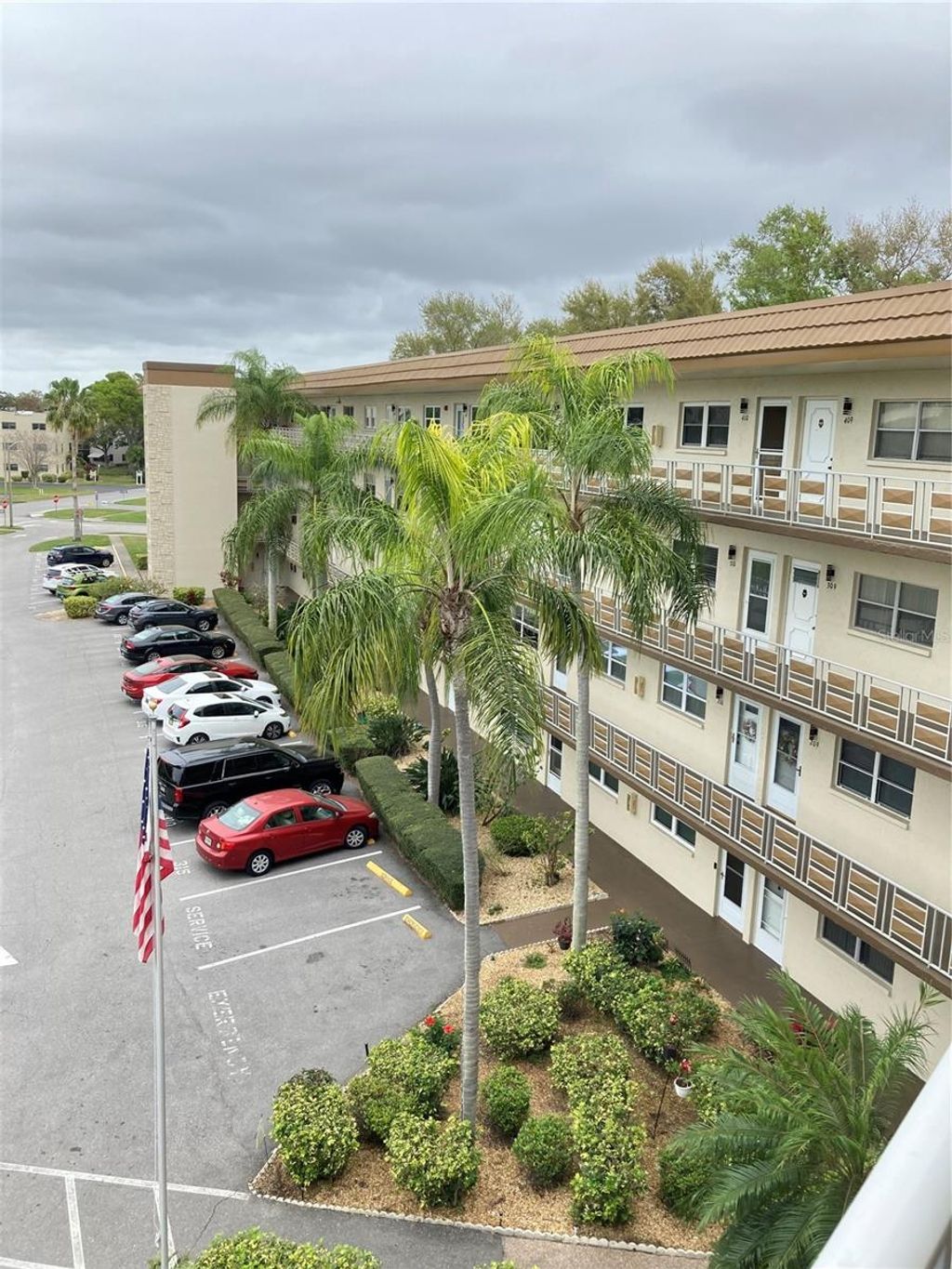 Photo of 5725 80th Street N #408, St Petersburg, FL 33709 (MLS # TB8477741)