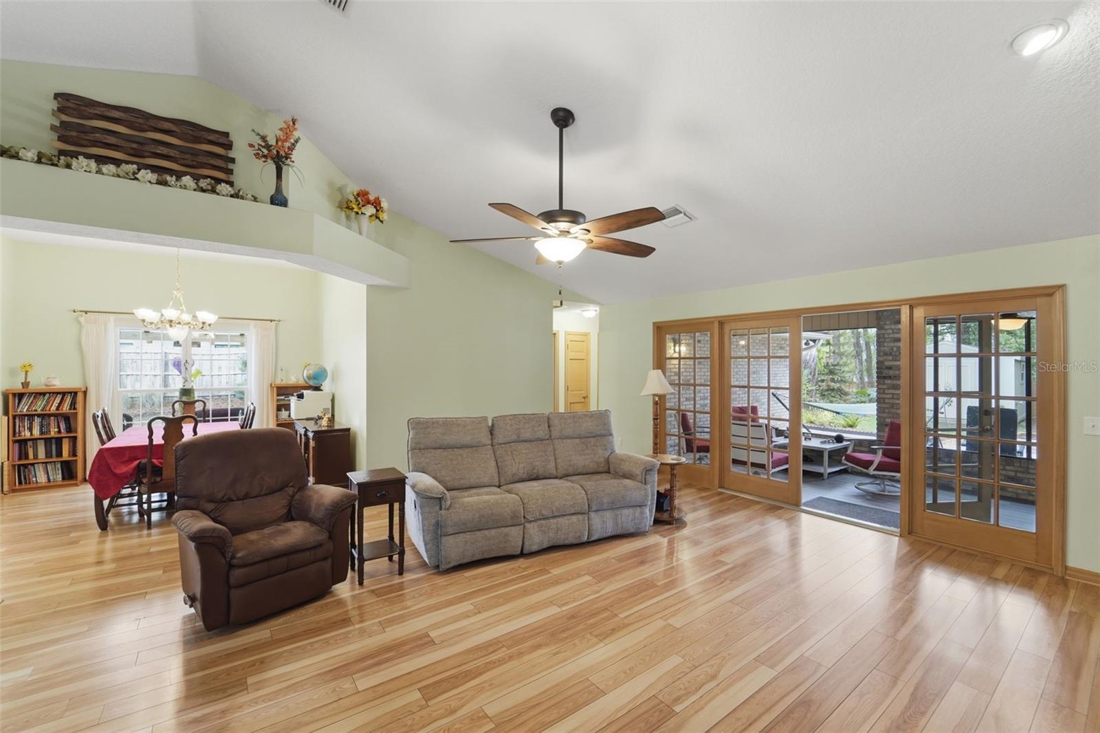 LONGLEAF PLANTATION UNIT 03 - Residential