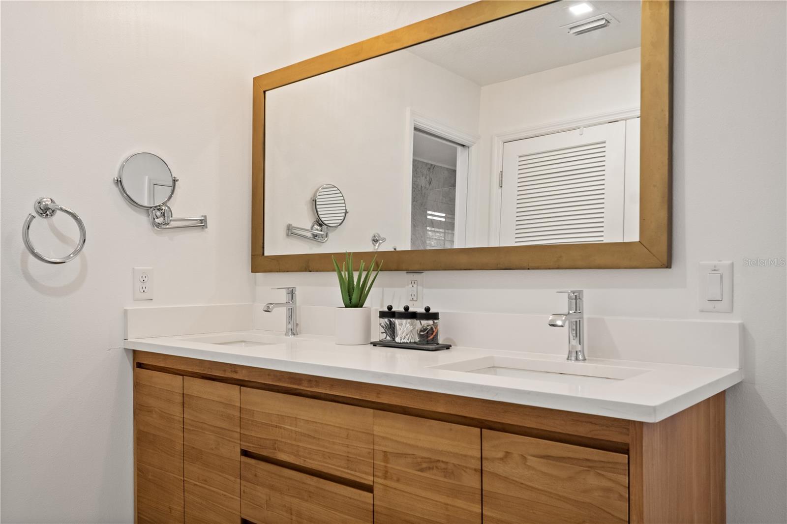 J KRONENBERGER SUB - Residential