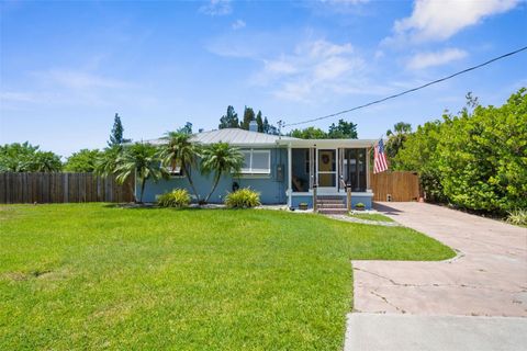 Photo of 219 Darst Avenue, Punta Gorda, FL 33950 (MLS # C7513538)