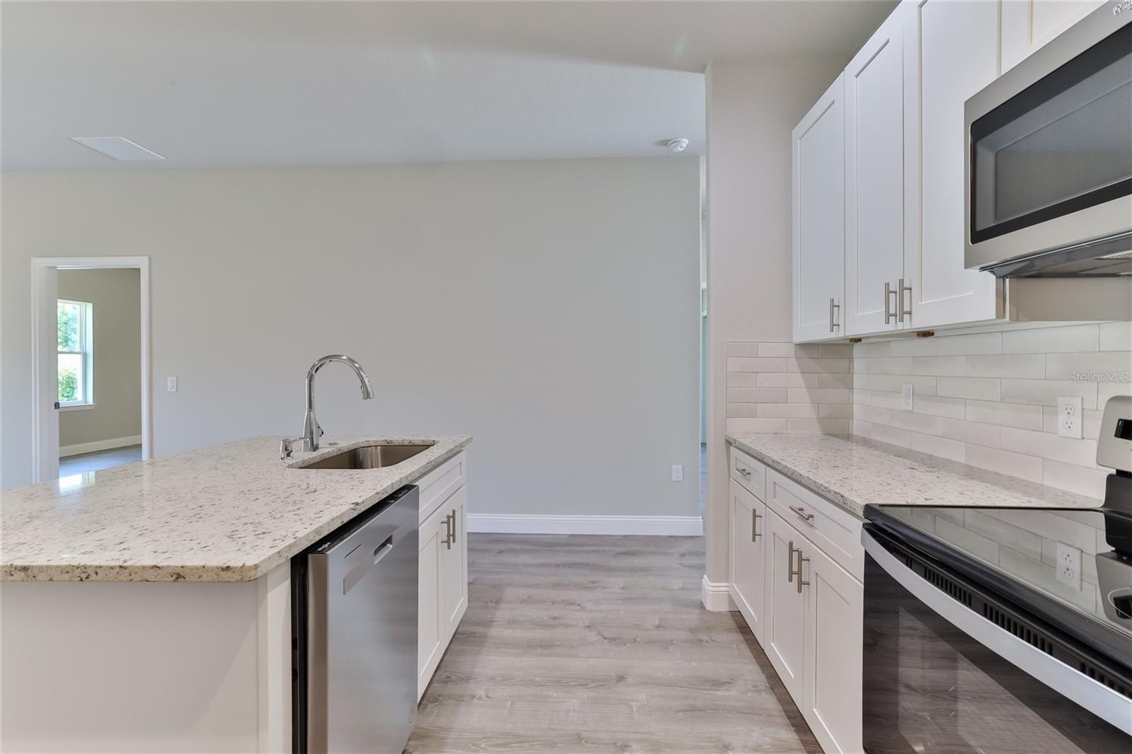 PALM COAST SEC 33 - Residential Lease