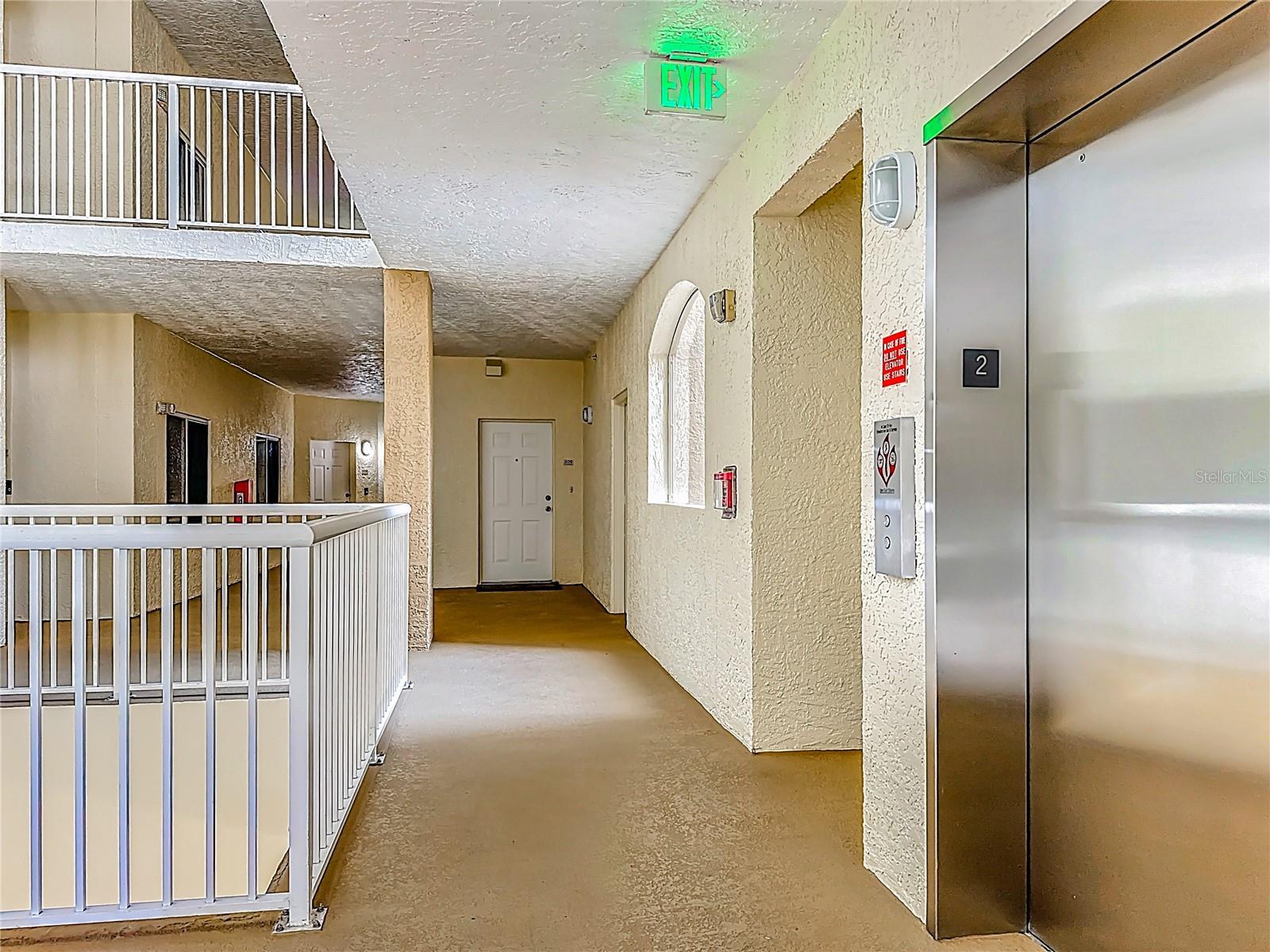 PROMENADE PH 01 - Residential