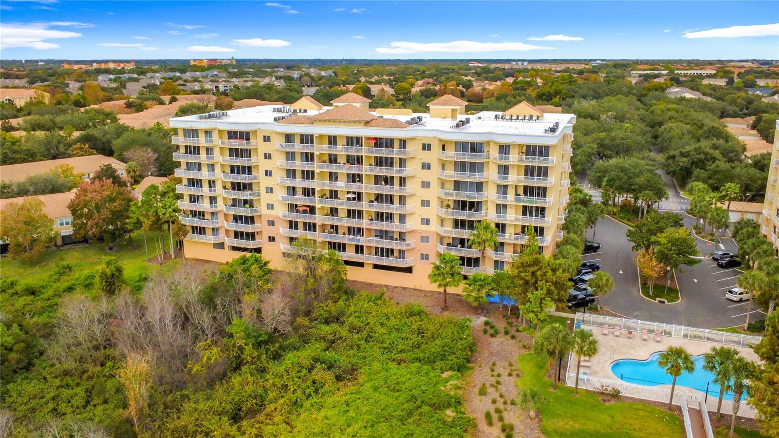 PROMENADE PH 01 - Residential