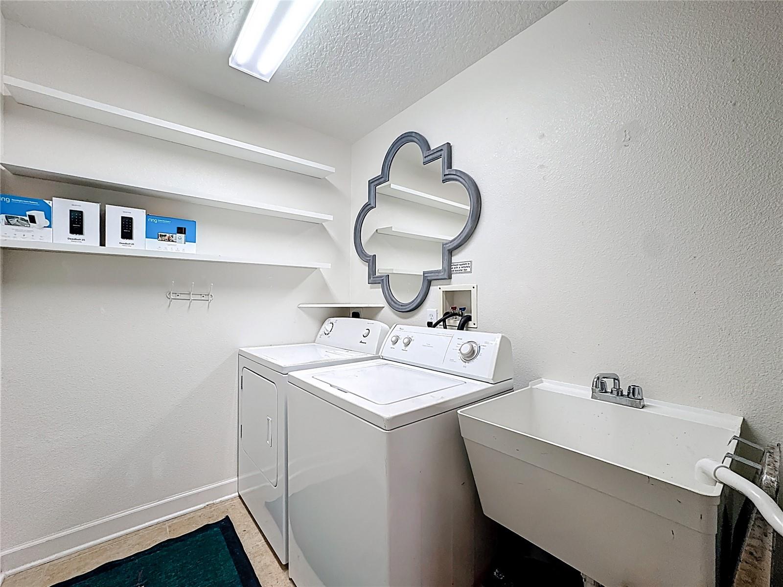 PROMENADE PH 01 - Residential