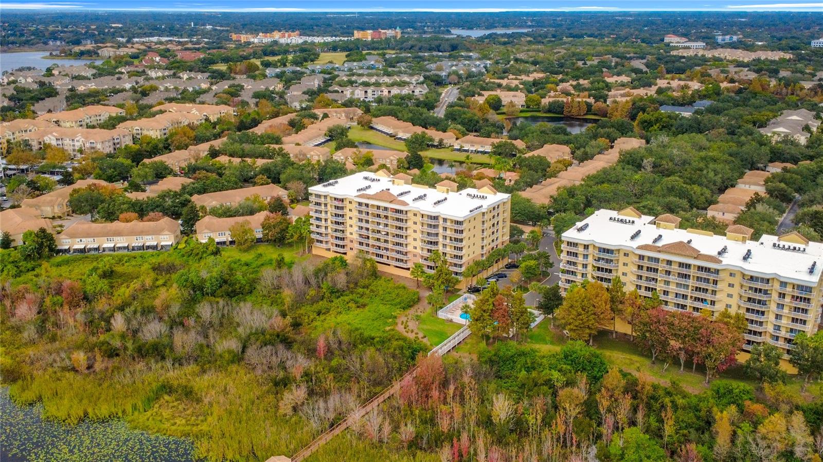 PROMENADE PH 01 - Residential