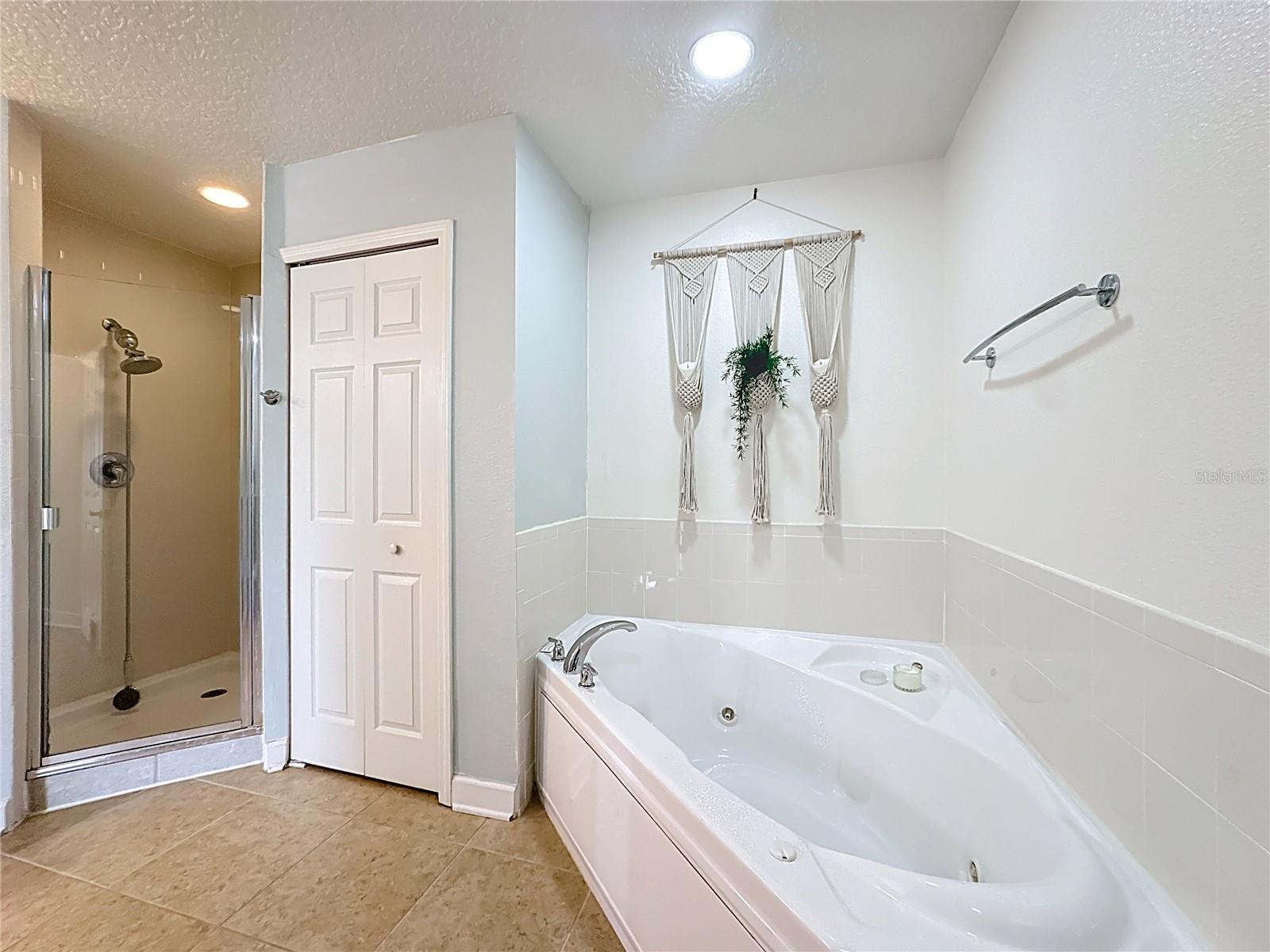 PROMENADE PH 01 - Residential