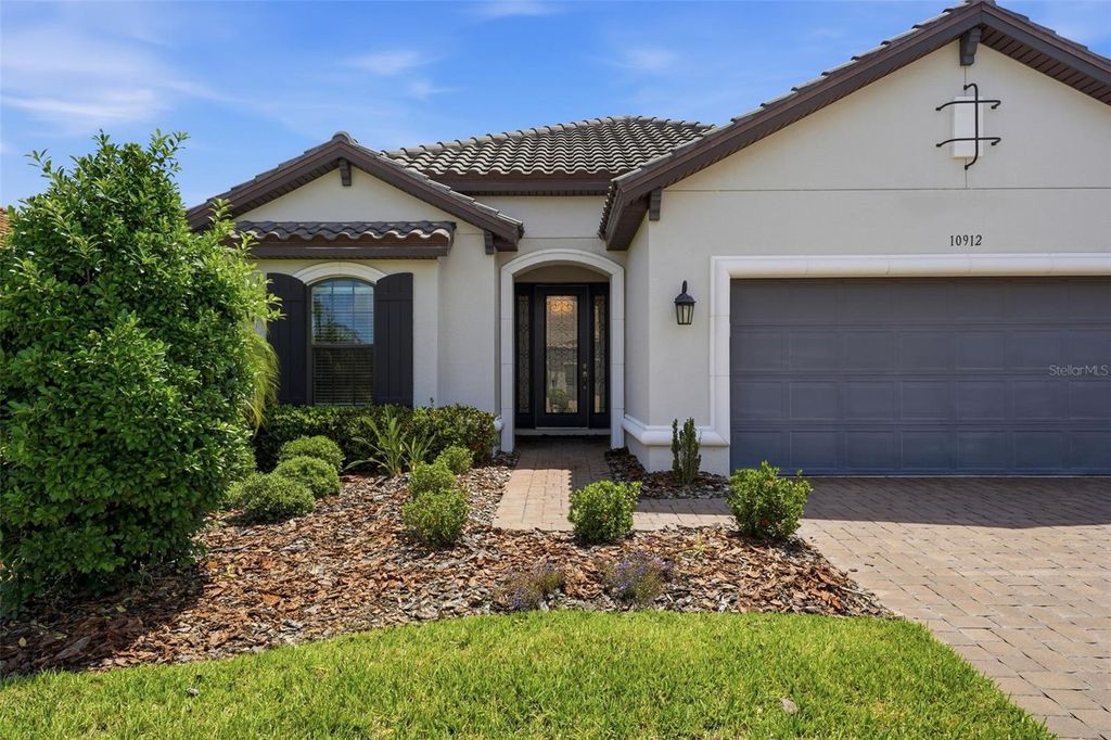 Photo of 10912 Seasons Way, Palmetto, FL 34221 (MLS # A4694018)
