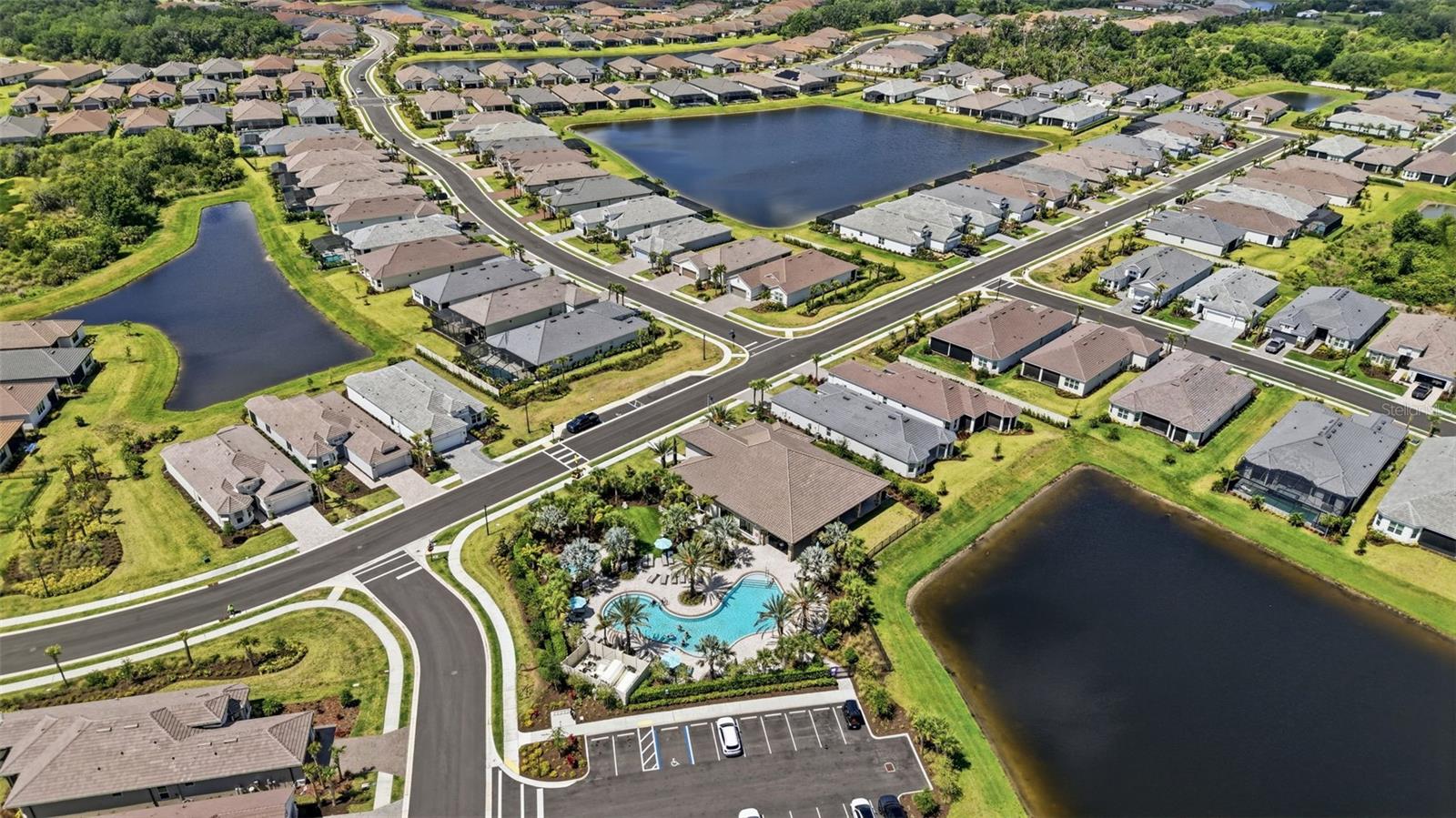 ARTISAN LAKES ESPLANADE PH IV SUBPH A,B, - Residential