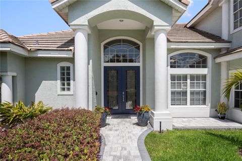 Single Family Residence in ORLANDO FL 9810 CAMBERLEY CIRCLE 2.jpg