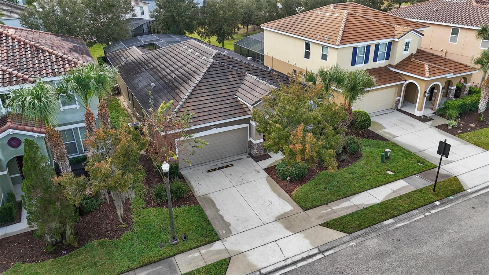 OAKMONT - Residential Lease