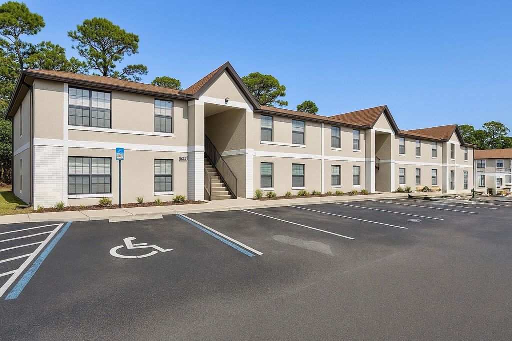 Photo of 426 Banana Cay Drive #B, South Daytona, FL 32119 (MLS # V4947486)