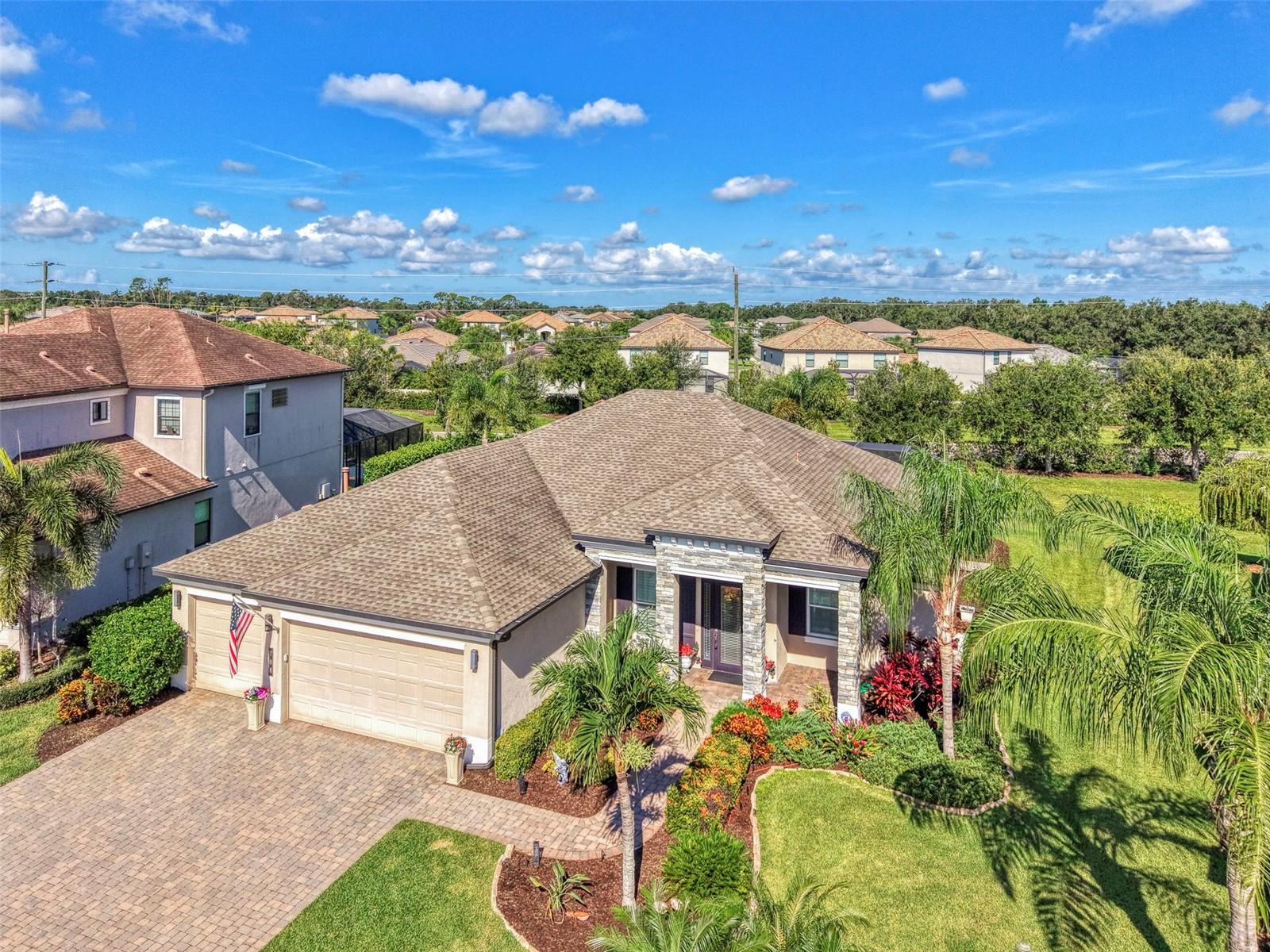 708 ROSEMARY CIRCLE