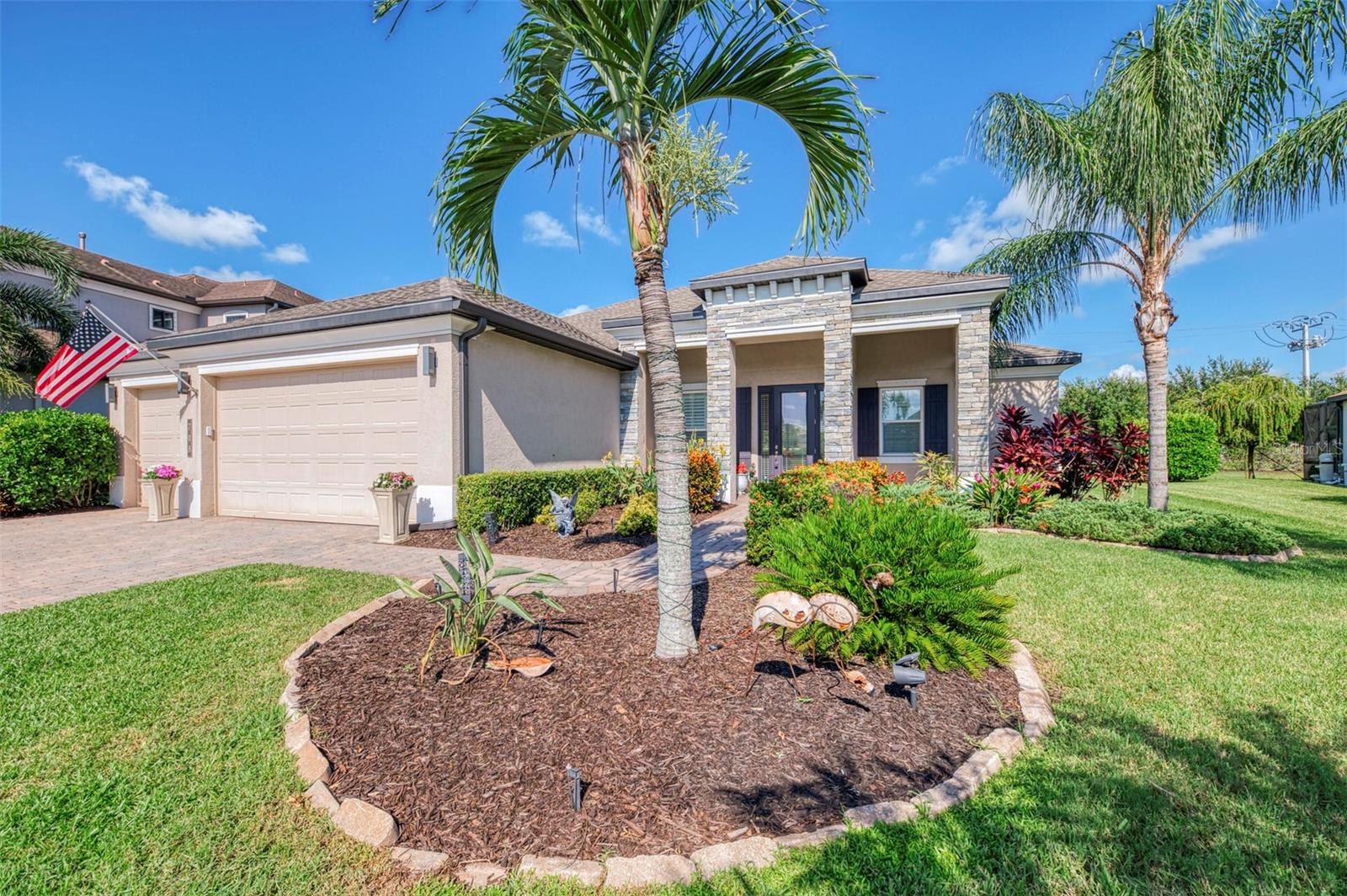 708 ROSEMARY CIRCLE