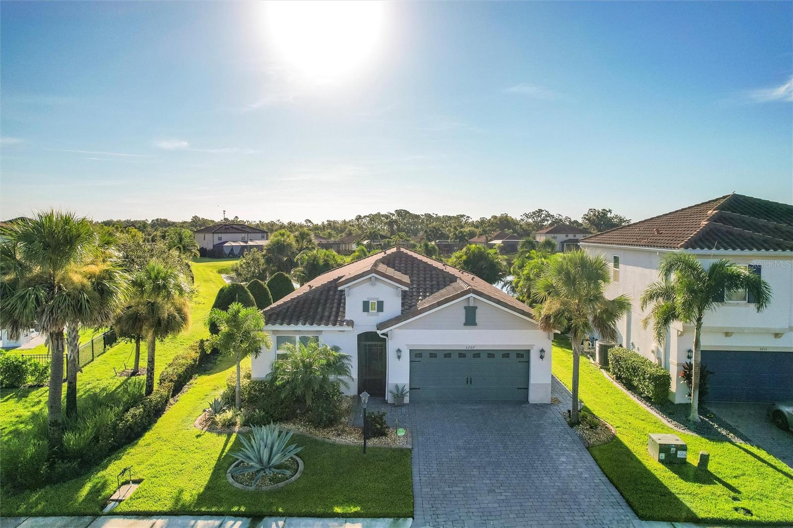 SAVANNA AT LAKEWOOD RANCH PH III 3ABD - Residential