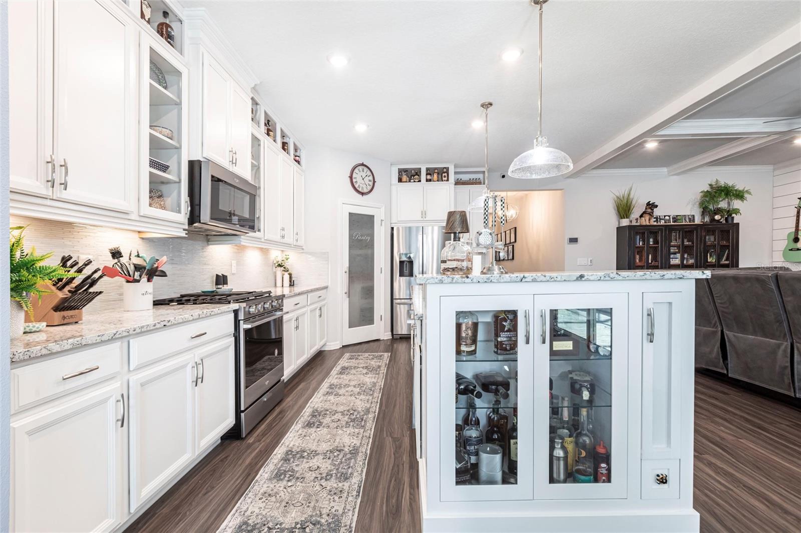 SAVANNA AT LAKEWOOD RANCH PH III 3ABD - Residential