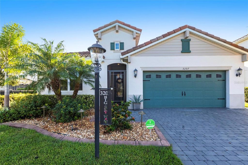 Photo of 3207 Big Sky Way, Lakewood Ranch, FL 34211 (MLS # A4662241)
