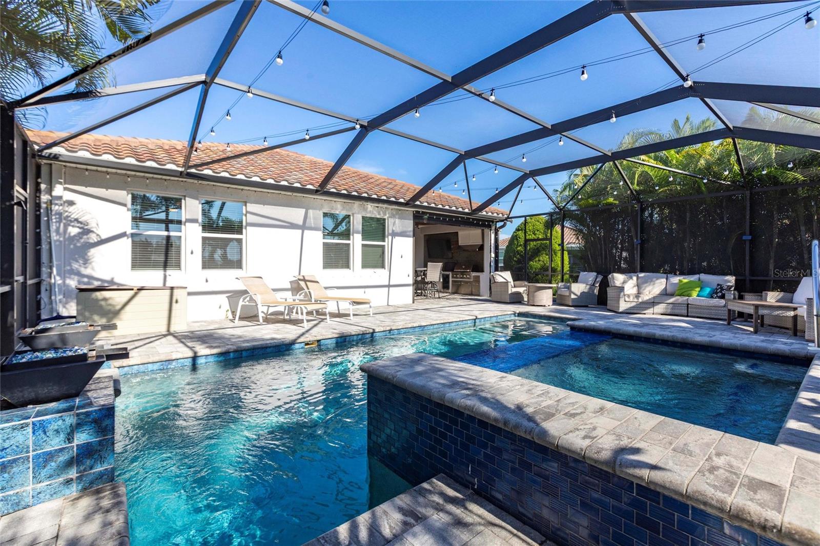 SAVANNA AT LAKEWOOD RANCH PH III 3ABD - Residential