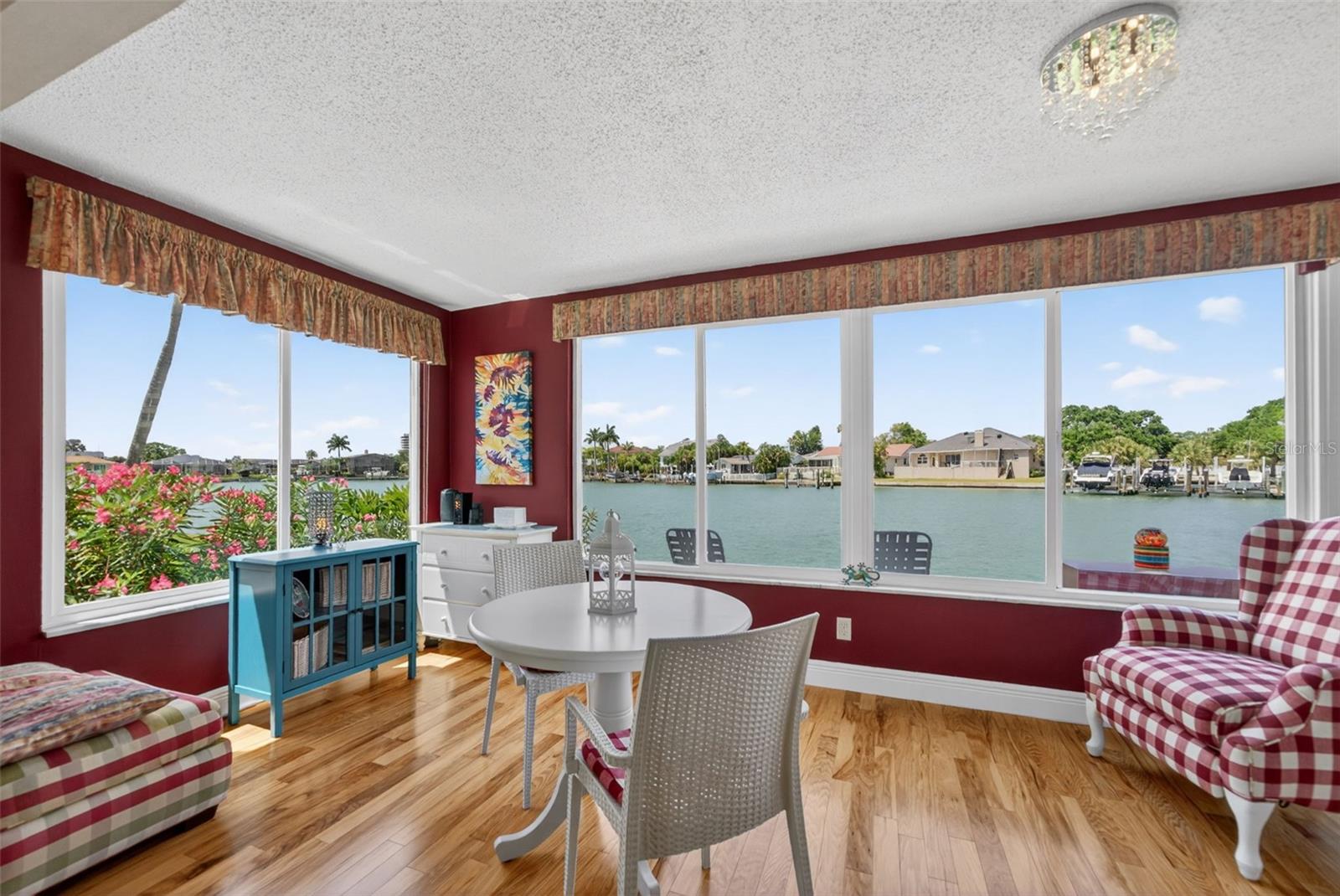 TOWN SHORES OF GULFPORT - Residential